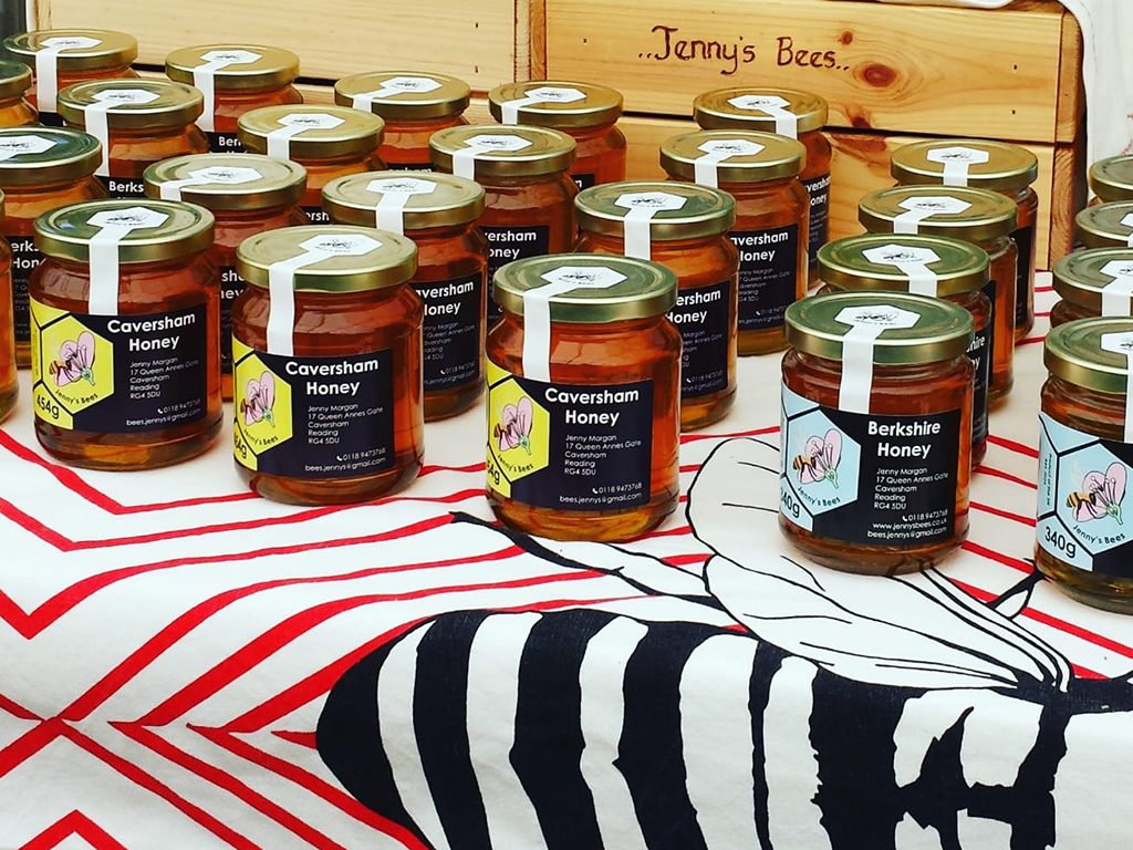 Stand with jars